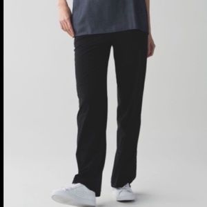 Lululemon city summer pants (size 4)